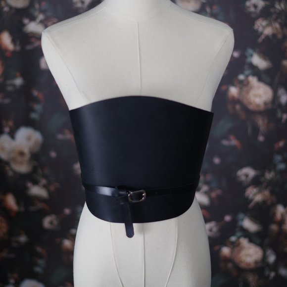 Dehanche-inspired Corset Belt - handmade, genuine leather, absolutely st… - Picture 4 of 10